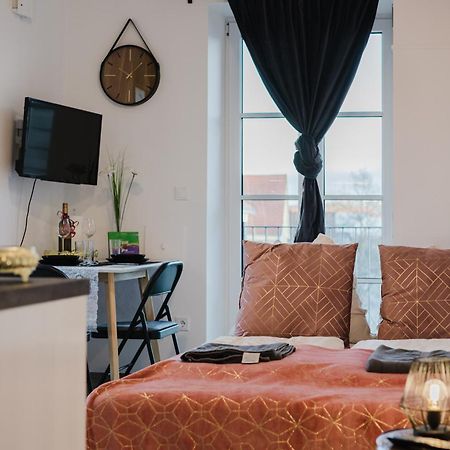 24-7 Living Room Passau - Cozy - Balcony - Kitchen Tiefenbach  Esterno foto