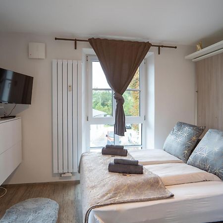 24-7 Living Room Passau - Cozy - Balcony - Kitchen Tiefenbach  Esterno foto