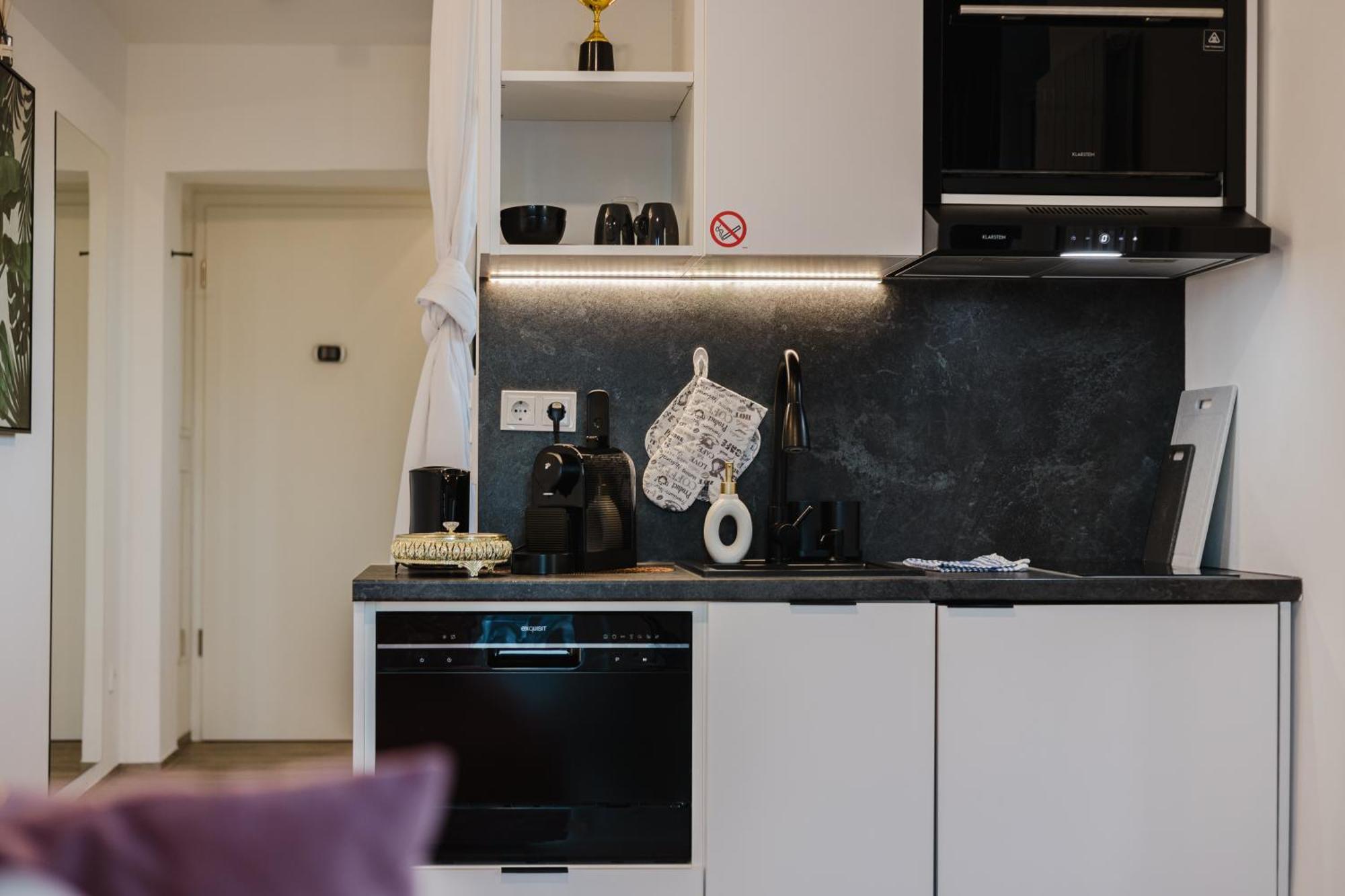 24-7 Living Room Passau - Cozy - Balcony - Kitchen Tiefenbach  Esterno foto