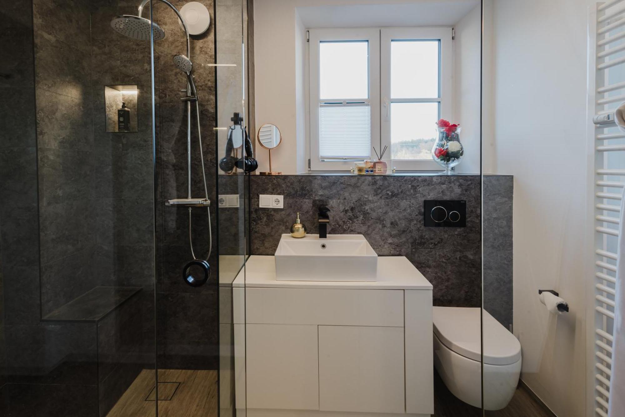 24-7 Living Room Passau - Cozy - Balcony - Kitchen Tiefenbach  Esterno foto