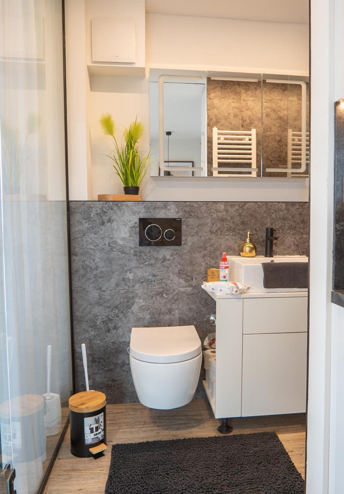24-7 Living Room Passau - Cozy - Balcony - Kitchen Tiefenbach  Esterno foto